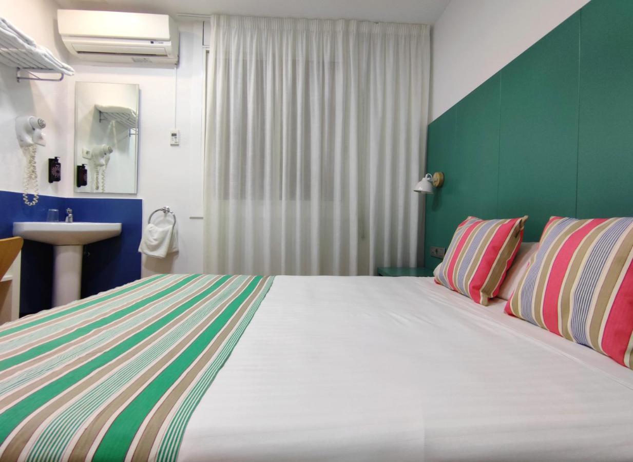Yomo Bcn Port Gasthuis 2*